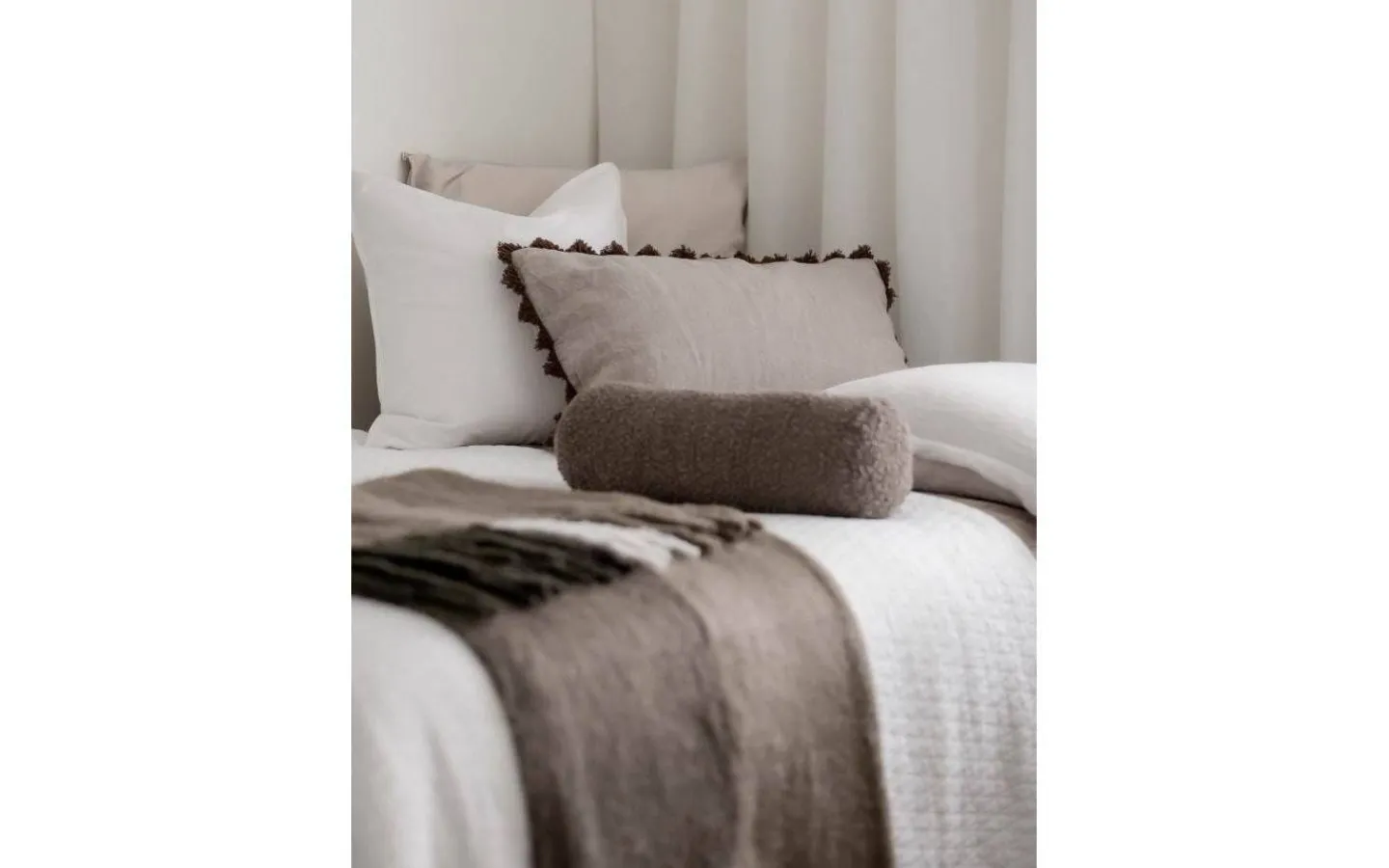 Fyllda Kuddar<Svanefors Trond Kudde 15x15x45cm Nougat