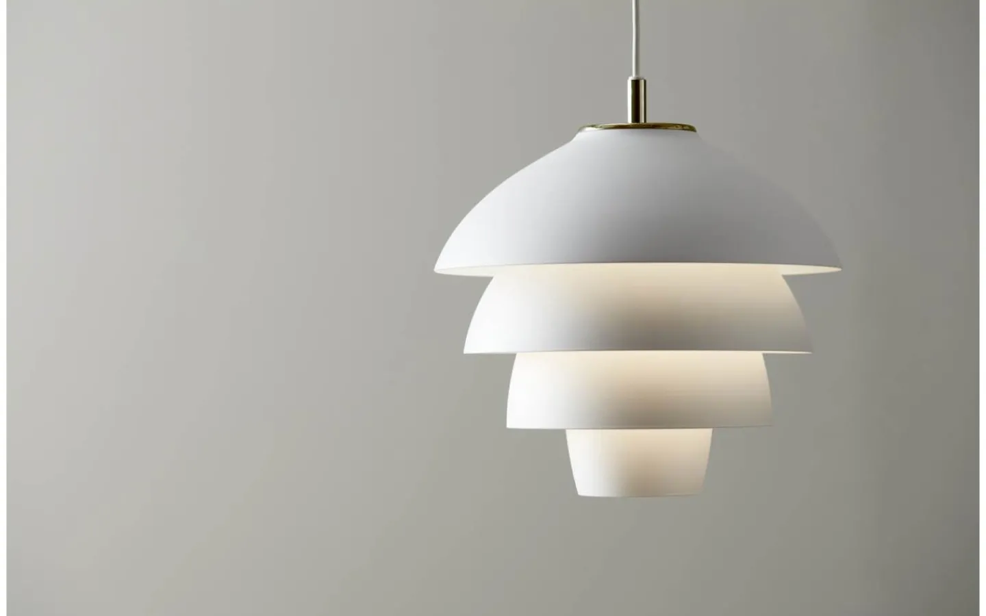 Belid Valencia Taklampa 32cm Vit/Mässing* Kök & Matplats