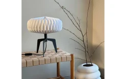 Dyberg Larsen Ventnor Bordslampa 34cm Vit Pappersskärm/Svart* Bordslampor