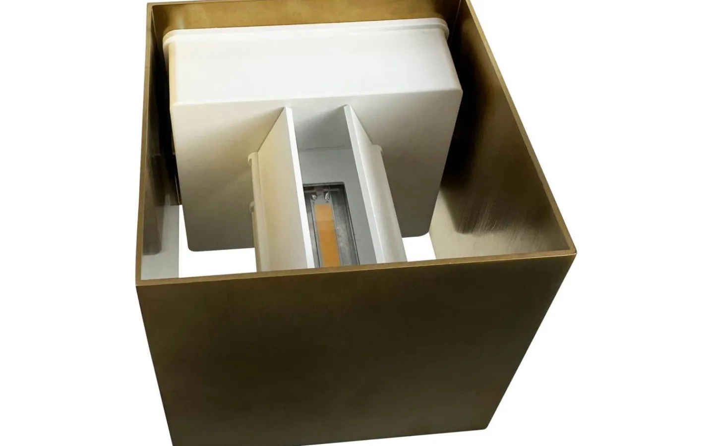 Dyberg Larsen Venus 10X10 Vägglampa Mässing Inomhus* Lampetter