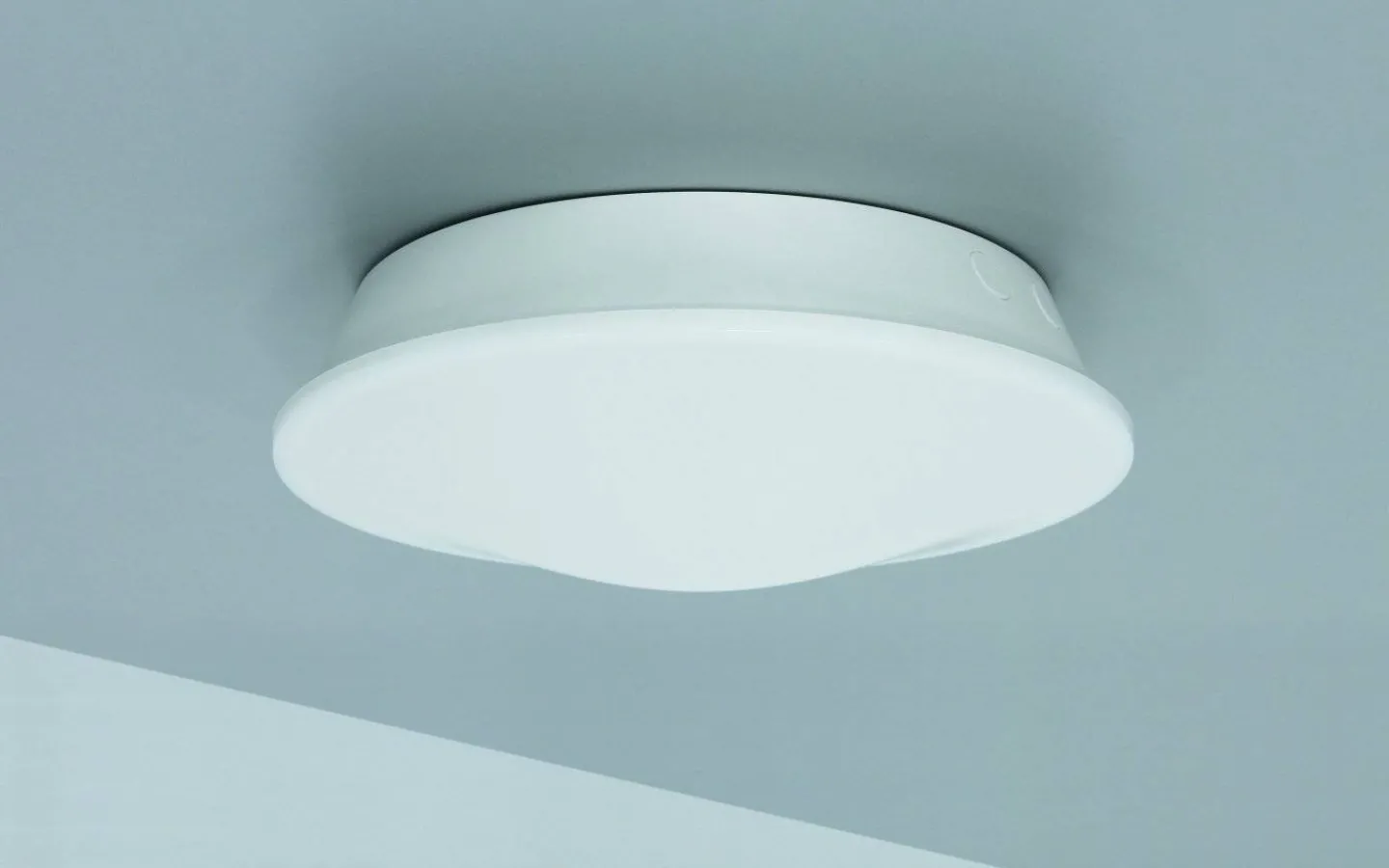 Malmbergs Vägg/-takarmatur Neso LED, Med nödljus, IP54* Allmänbelysning