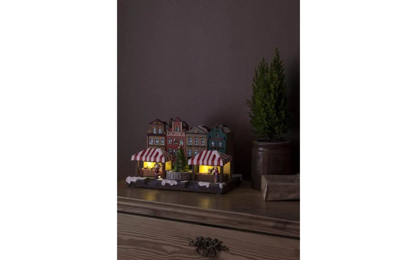 Konstsmide Vinterstad Julby med Musik* Julbyar Och Figurer|Julpynt Inomhus