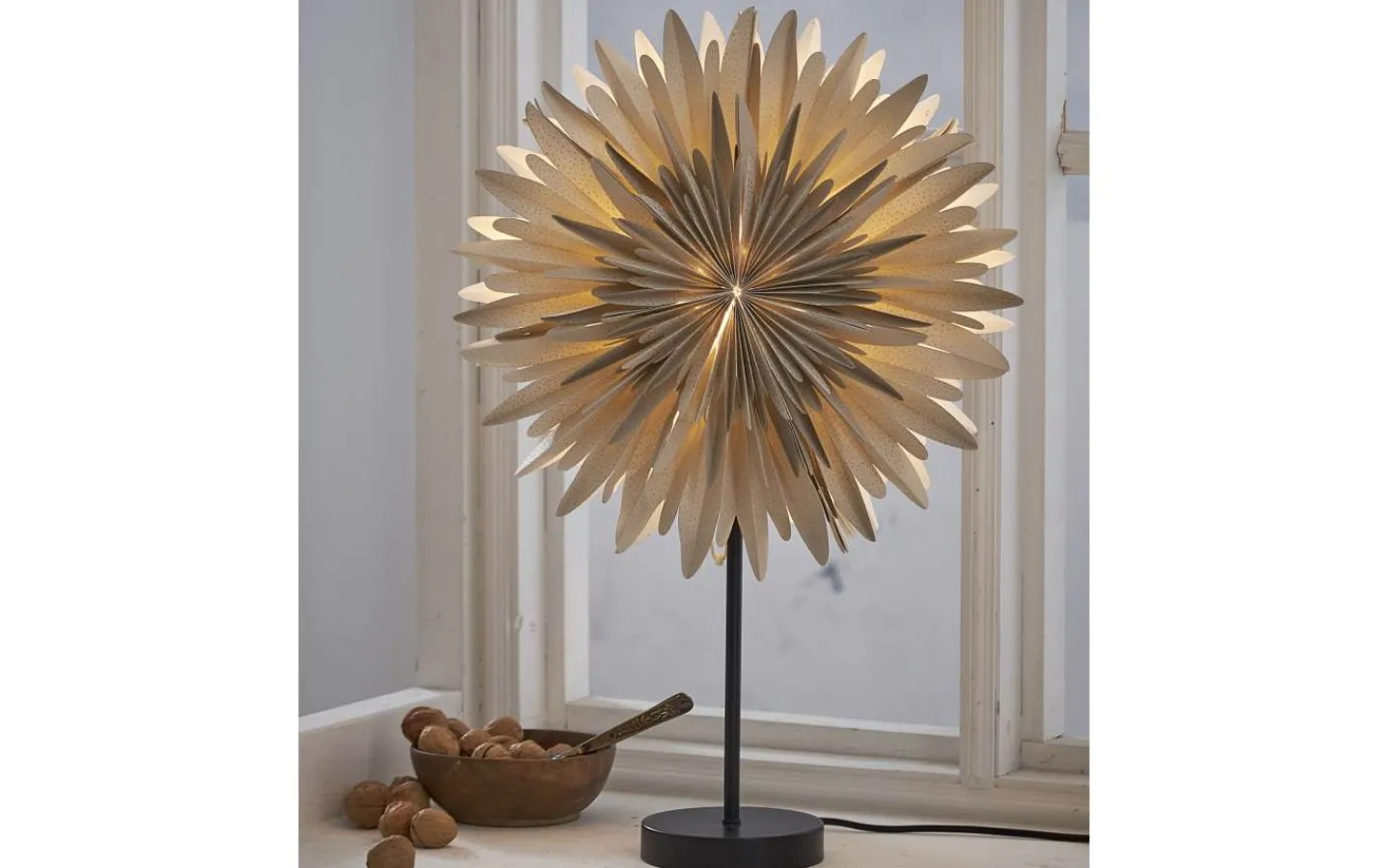 Exklusiva Pappersstjärnor|Visa Alla Julstjärnor<Star Trading Winter Julstjärna på Fot 62cm Beige