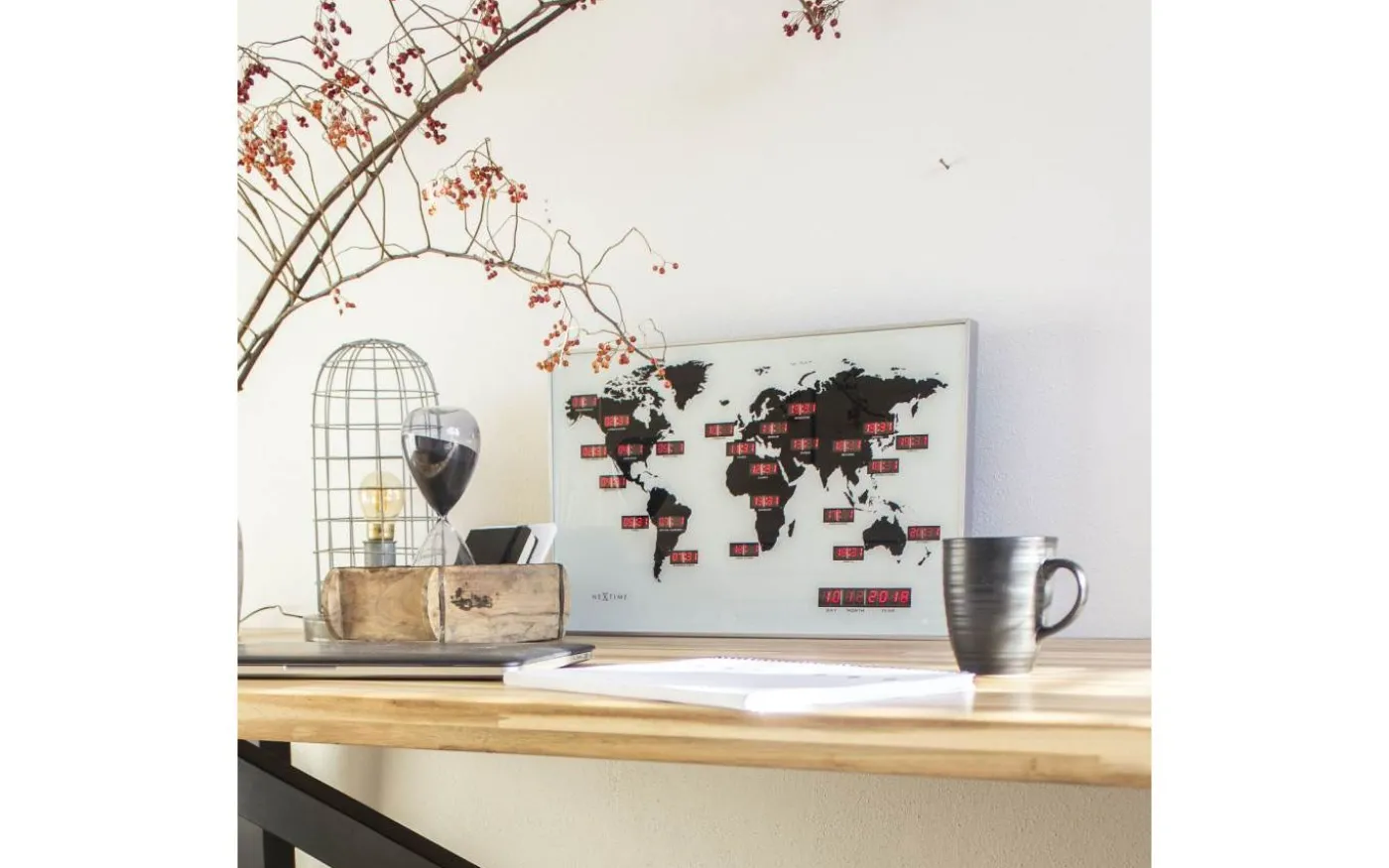 World Time Digit Väggklocka 55cm Aluminium